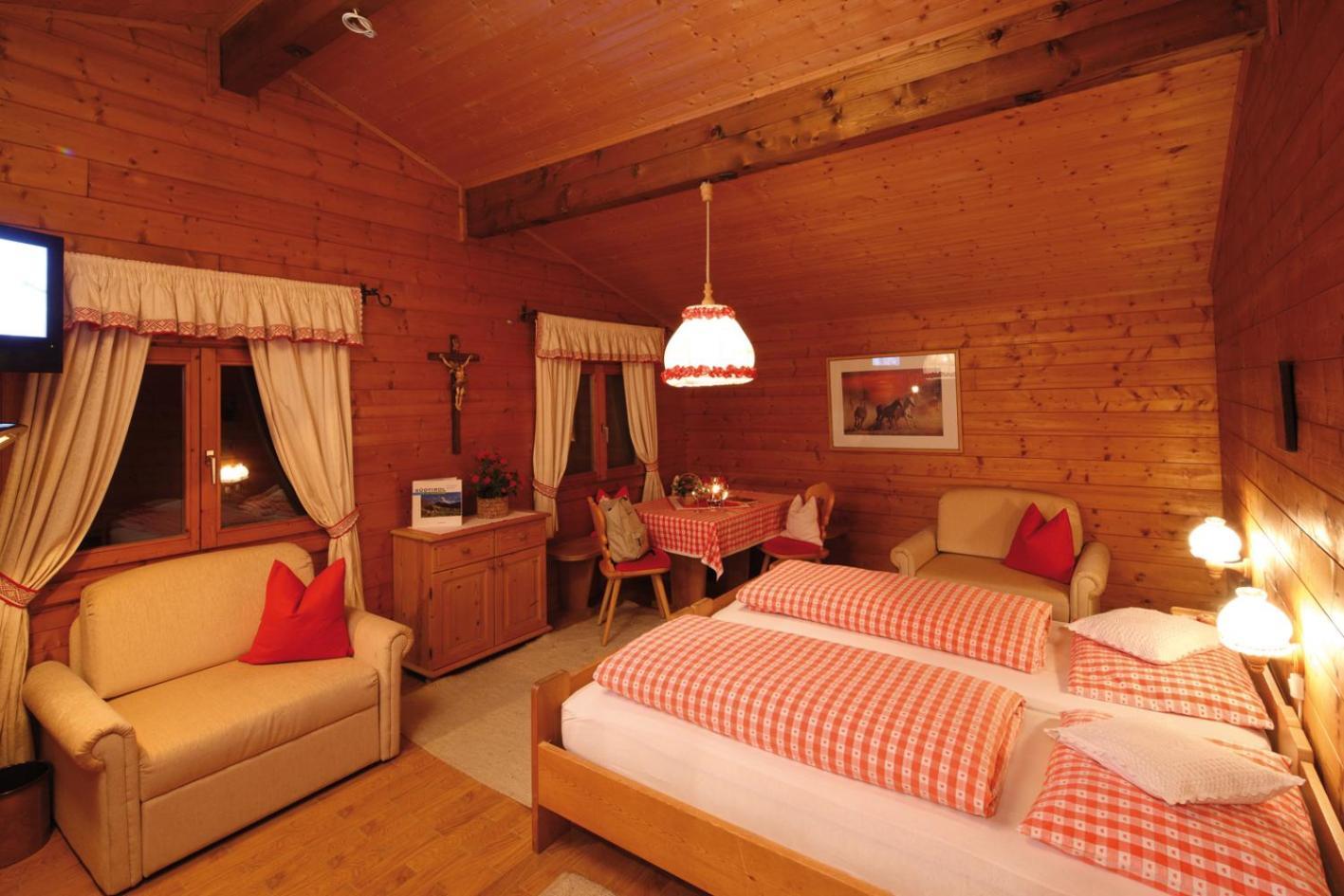 וילאנדרו Berglandhotel Untertheimerhof מראה חיצוני תמונה
