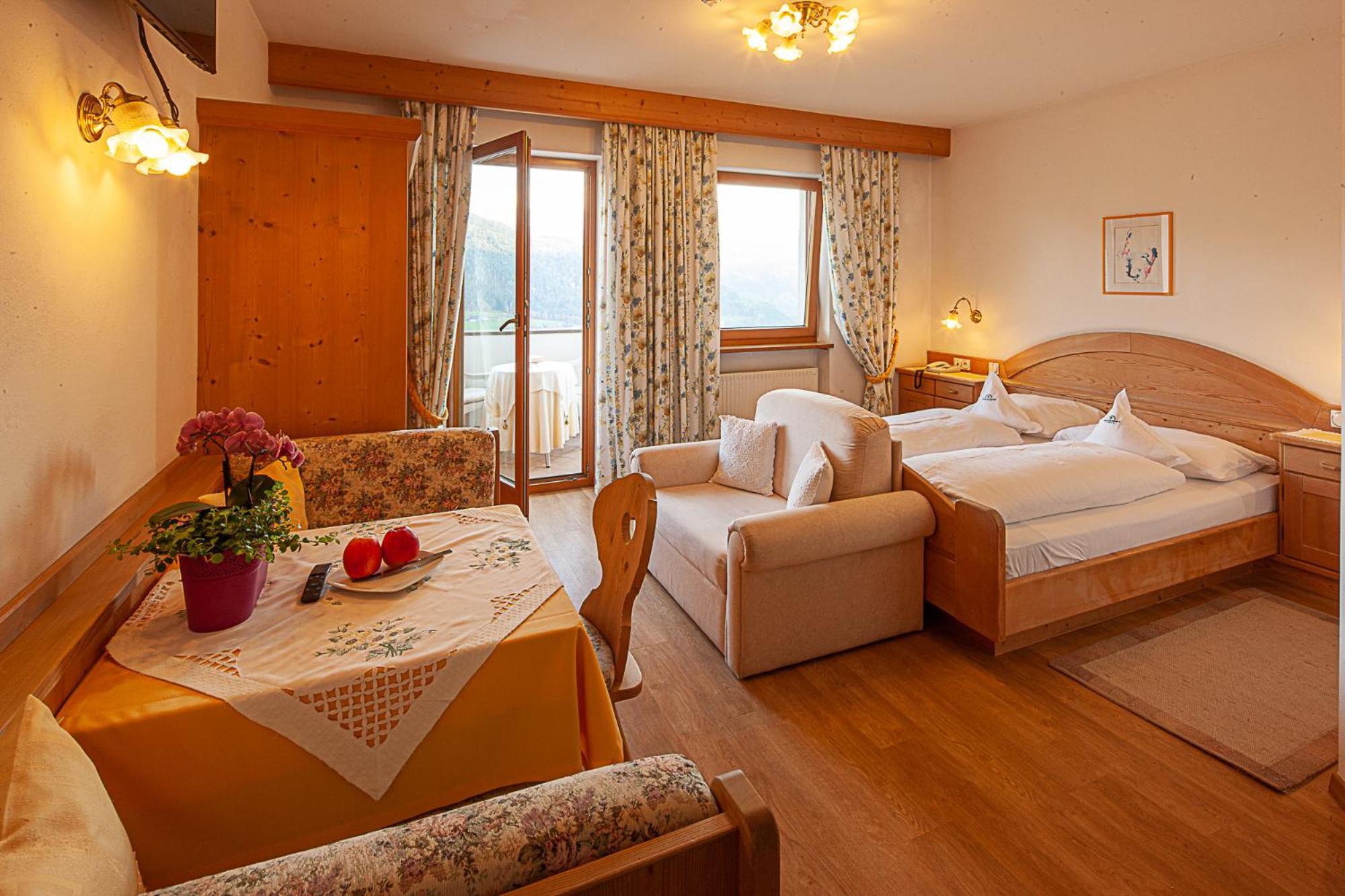וילאנדרו Berglandhotel Untertheimerhof מראה חיצוני תמונה